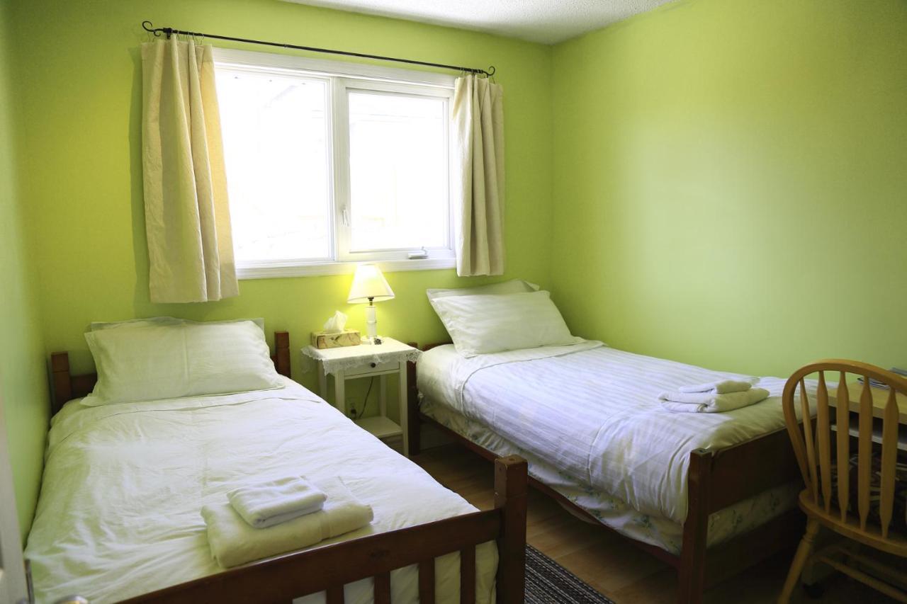 Jenny Guest House 耶洛奈夫 外观 照片